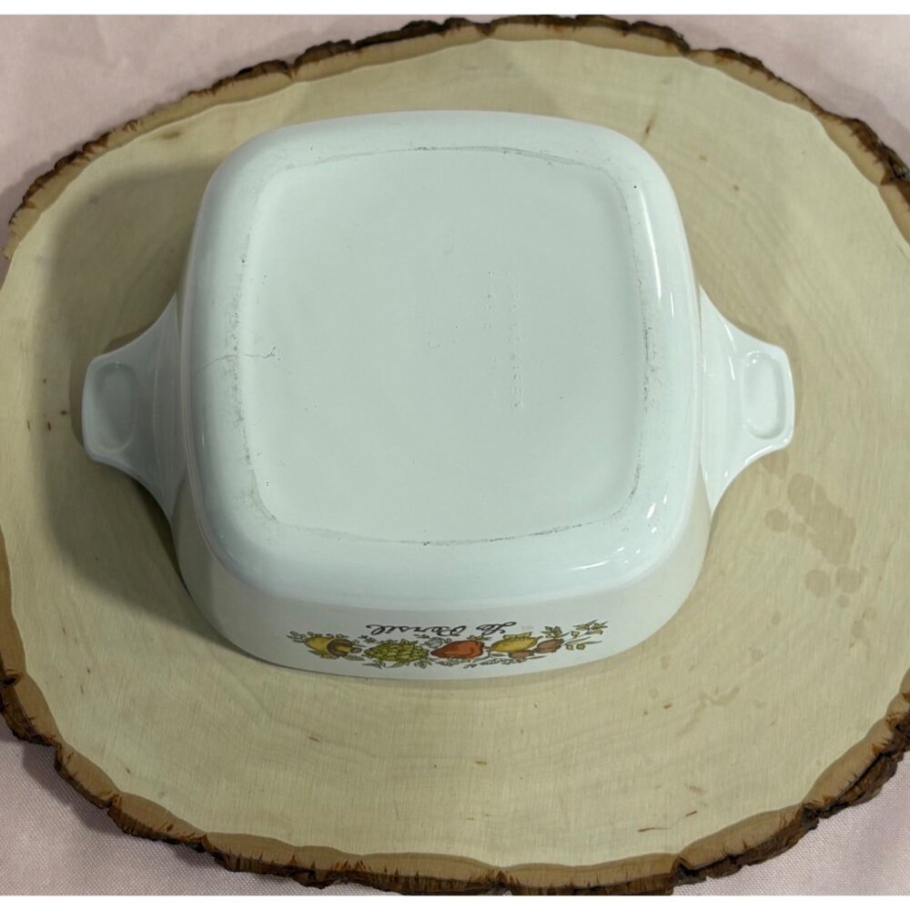 Vintage CorningWare La Persil 1 Quart Casserole Dish With Lid - Picture 10 of 12